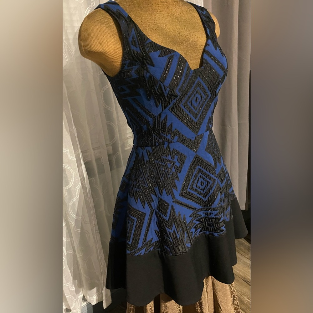 Black Halo Reese Dress